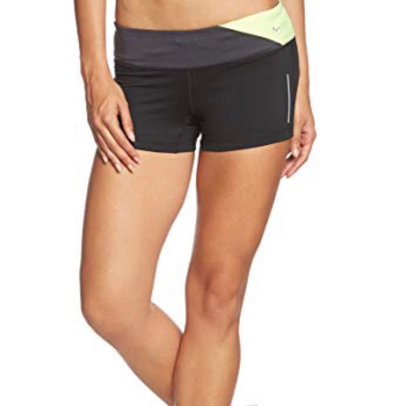 nike boy shorts women's